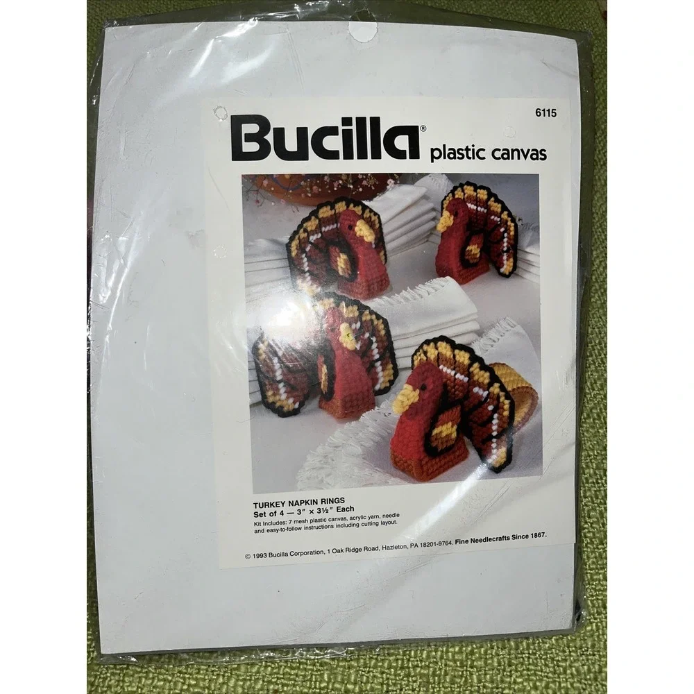 Bucilla Plastic Canvas Turkey Napkin Rings Kit 6115 - Set of 4‎